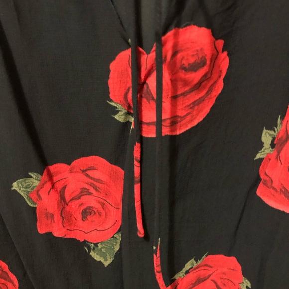 Valentine’s Day Rose Sanctuary Cold Shoulder Top - Picture 2 of 4